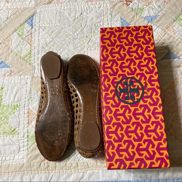 SOLD Tory Burch Carlyle Cap Toe Flat - Picture 7 of 10